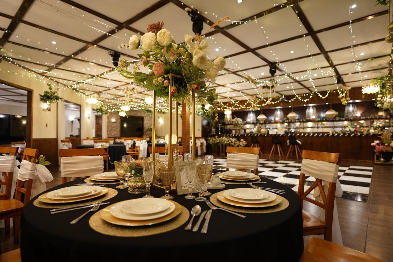 Hotel Butan Coronel Bagian luar foto